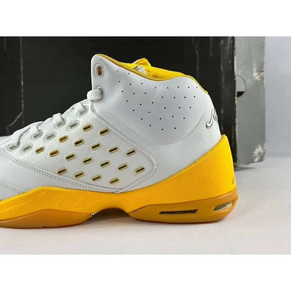 Nike Air Jordan Melo 5.5 'White Varsity Maize' 2005 Men's 311813-103 Size 12